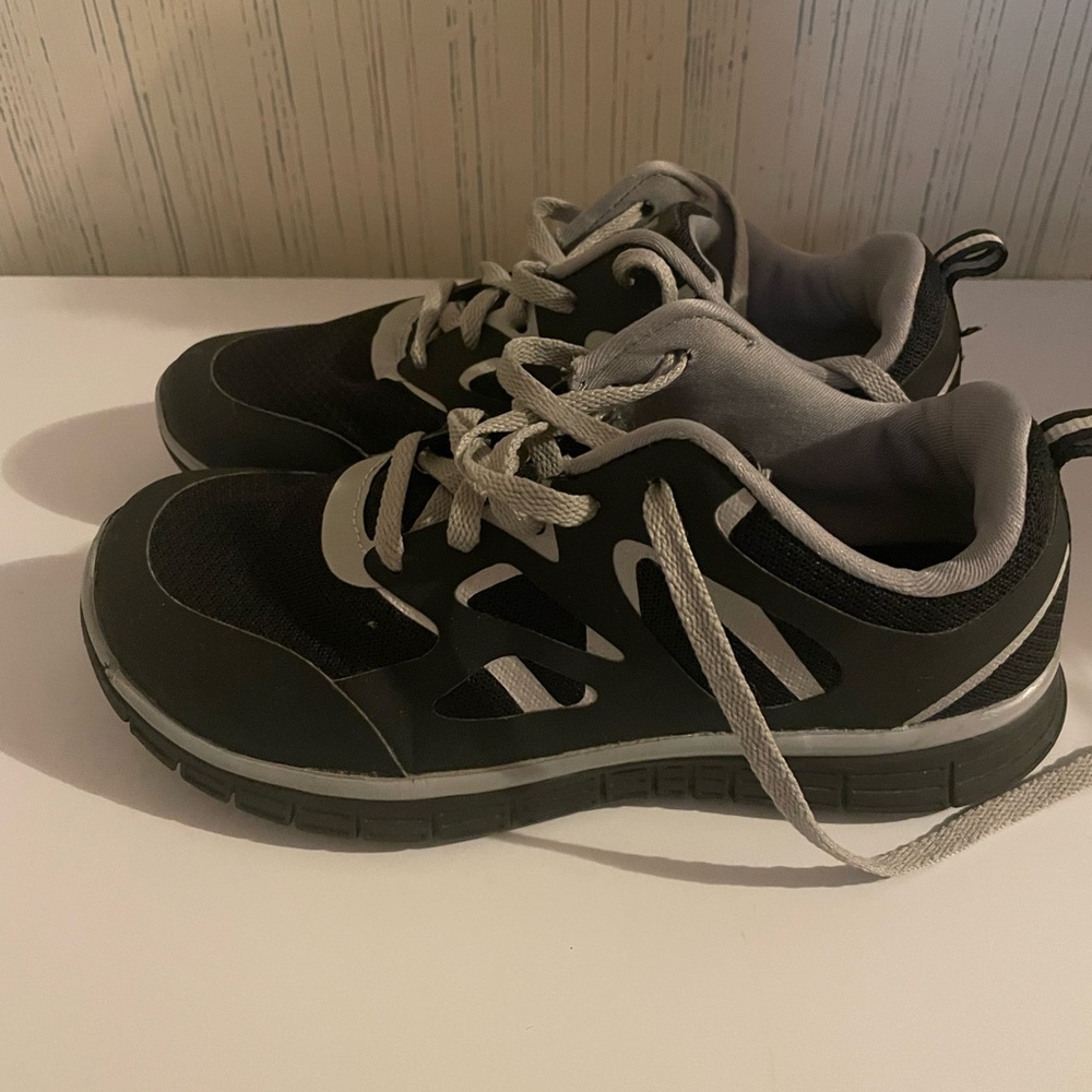 Starter Black and Gray Kids Sneakers
